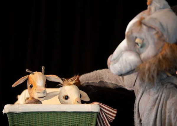 Ein Wolf und sieben Geislein (Puppentheater)